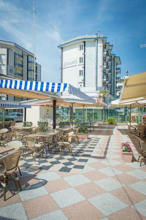 Hotel Levante Sul Mare Lido Di Savio Ngoại thất bức ảnh