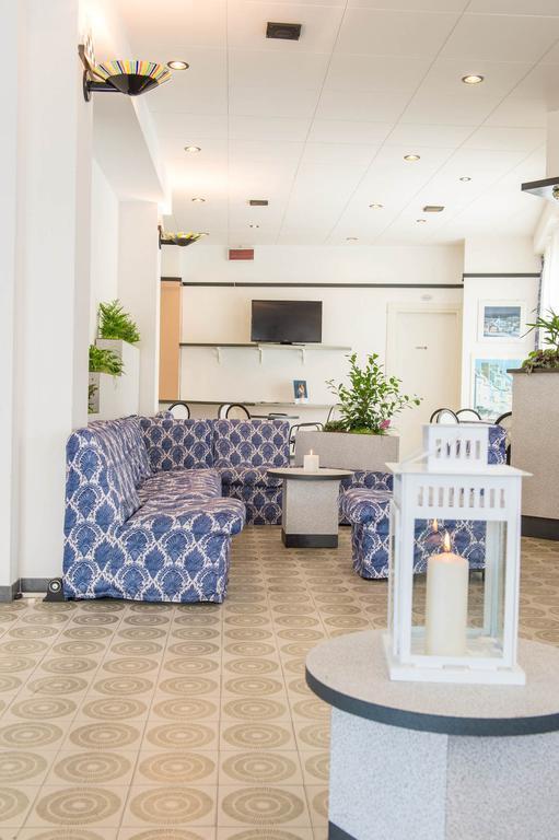 Hotel Levante Sul Mare Lido Di Savio Ngoại thất bức ảnh