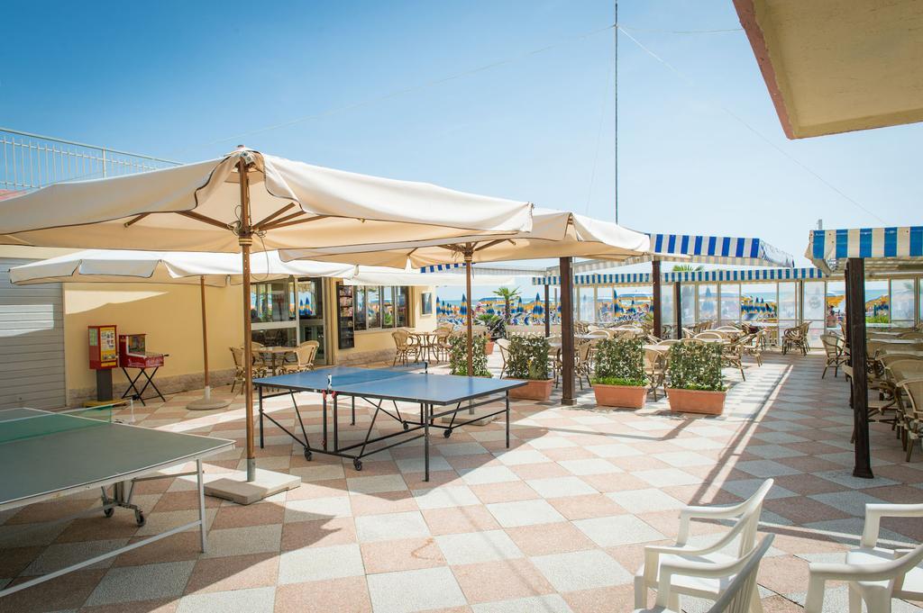 Hotel Levante Sul Mare Lido Di Savio Ngoại thất bức ảnh